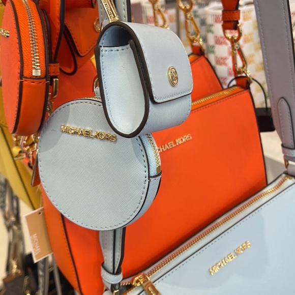 MICHAEL KORS JET SET TRAVEL SMALL SHOULDER CROSSBODY BAG WITH TECH ATTCH AIRPOD - Picture 12 of 16